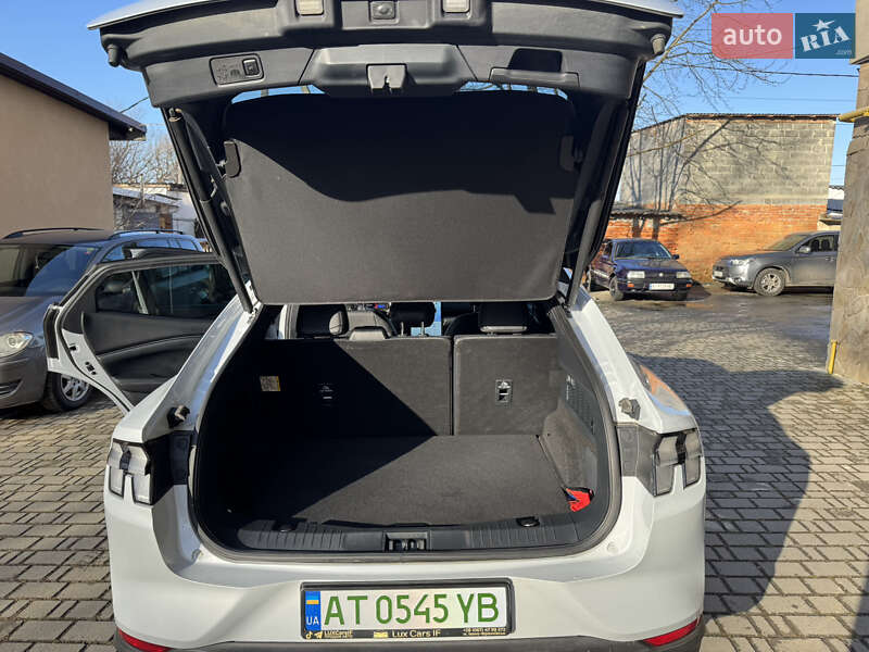 Внедорожник / Кроссовер Ford Mustang Mach-E 2021 в Надворной фото 12 Внедорожник / Кроссовер Ford Mustang Mach-E 2021 в Надворной