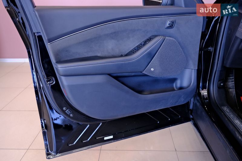 Внедорожник / Кроссовер Ford Mustang Mach-E 2023 в Одессе