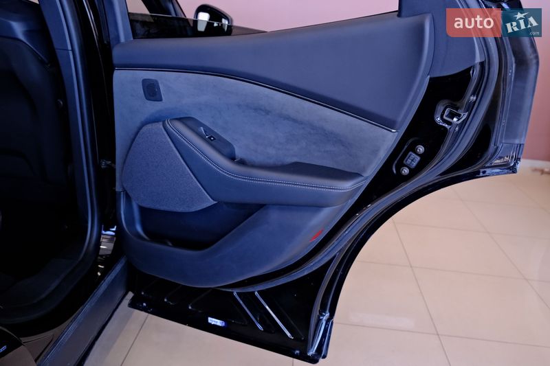 Внедорожник / Кроссовер Ford Mustang Mach-E 2023 в Одессе