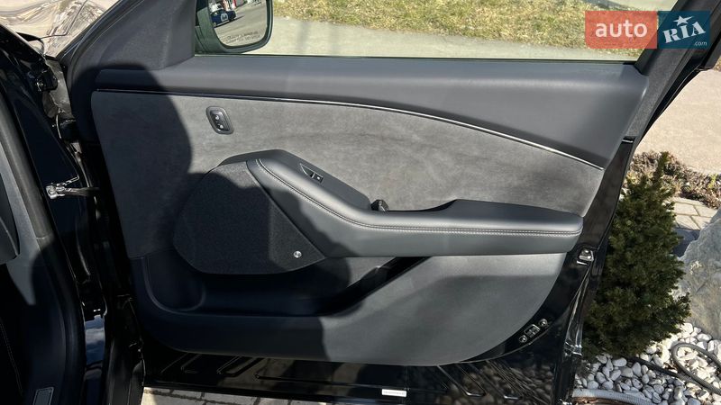 Внедорожник / Кроссовер Ford Mustang Mach-E 2023 в Львове