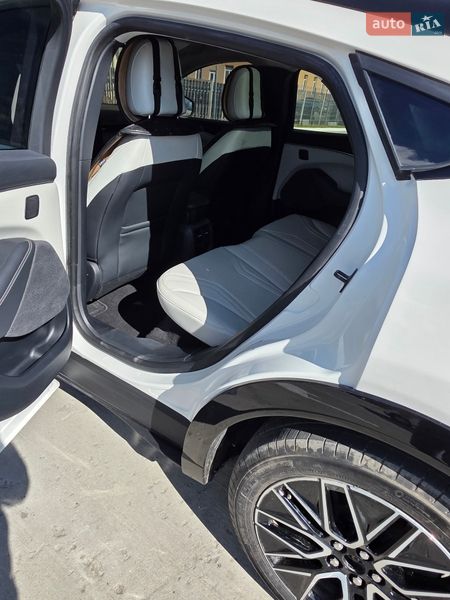 Внедорожник / Кроссовер Ford Mustang Mach-E 2024 в Одессе