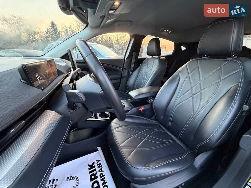 Внедорожник / Кроссовер Ford Mustang Mach-E 2023 в Луцке