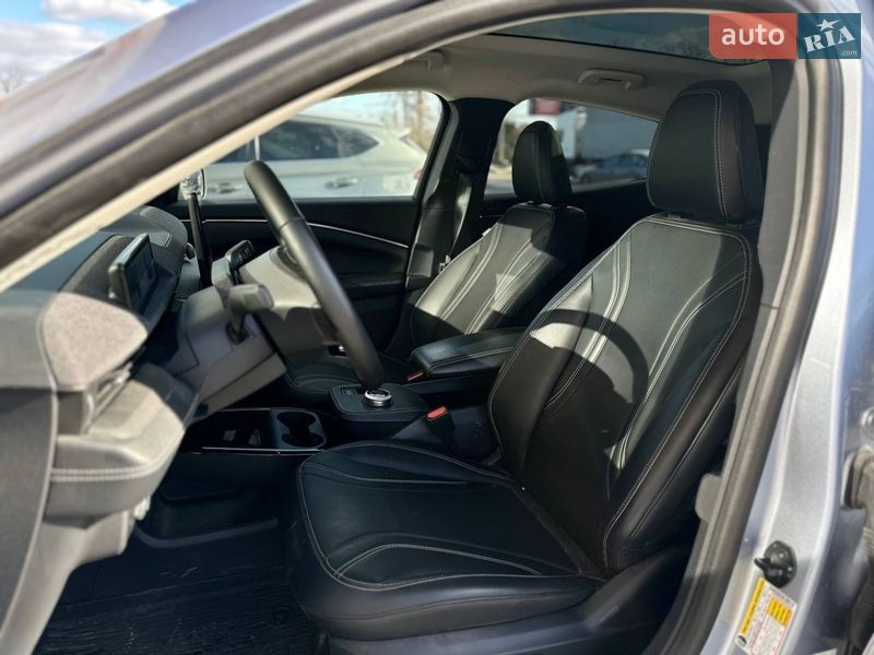 Внедорожник / Кроссовер Ford Mustang Mach-E 2022 в Киеве