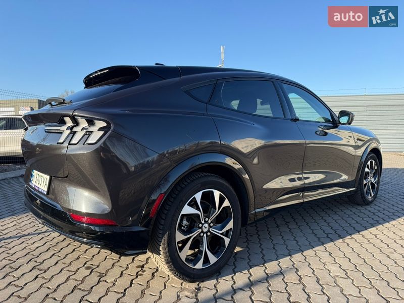 Внедорожник / Кроссовер Ford Mustang Mach-E 2022 в Кременчуге