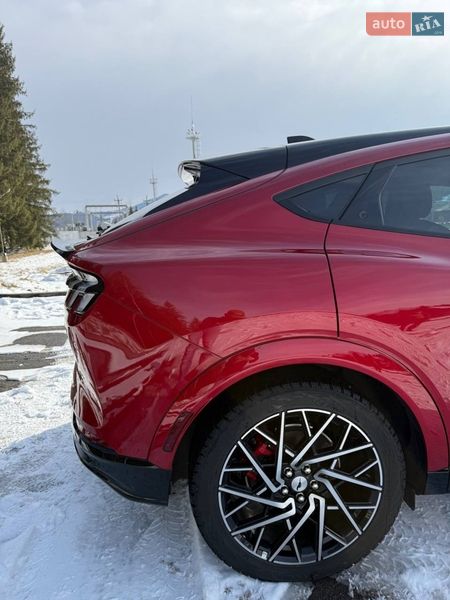 Внедорожник / Кроссовер Ford Mustang Mach-E 2022 в Верховине