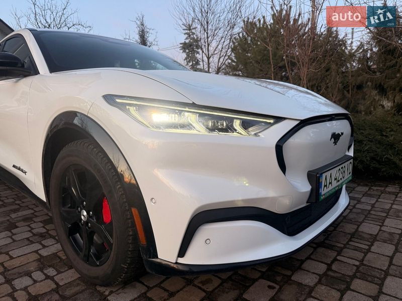 Ford Mustang Mach-E 2023