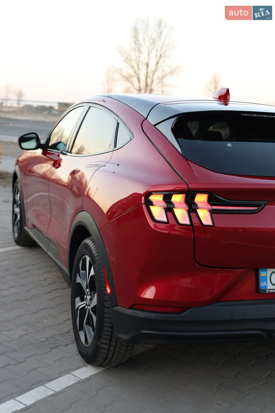 2022 Ford Mustang Mach-E - мініатюра 3
