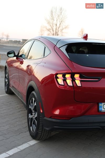 Внедорожник / Кроссовер Ford Mustang Mach-E 2022 в Черкассах фото 2 Внедорожник / Кроссовер Ford Mustang Mach-E 2022 в Черкассах