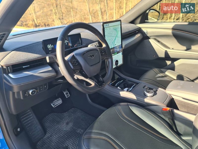 Внедорожник / Кроссовер Ford Mustang Mach-E 2022 в Киеве