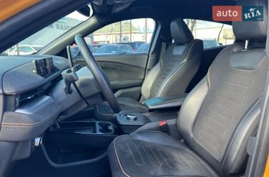 Внедорожник / Кроссовер Ford Mustang Mach-E 2022 в Киеве