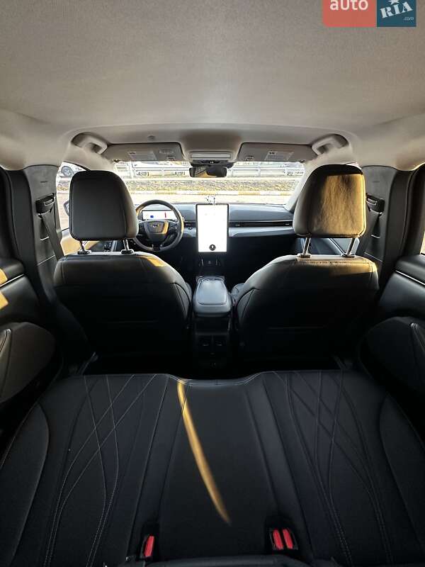 Внедорожник / Кроссовер Ford Mustang Mach-E 2020 в Белогородке