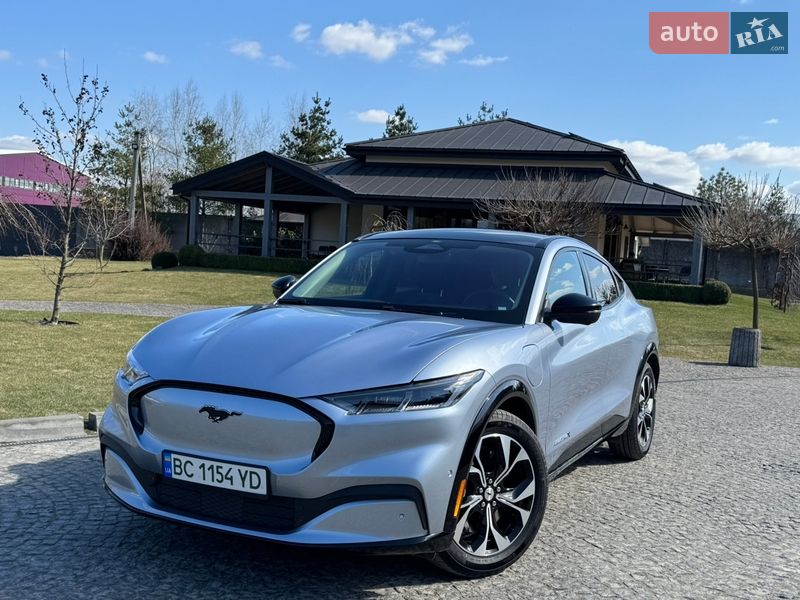 Позашляховик / Кросовер Ford Mustang Mach-E 2022 в Жовкві