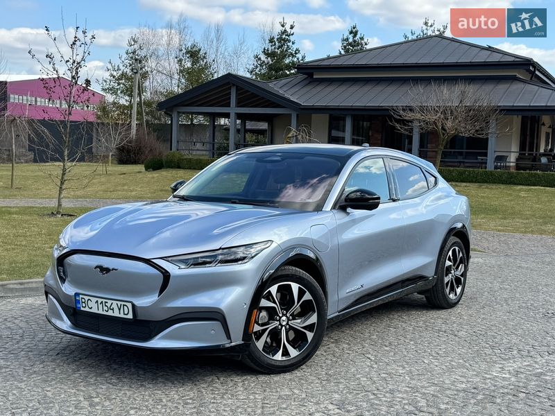 Позашляховик / Кросовер Ford Mustang Mach-E 2022 в Жовкві