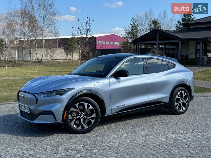 Позашляховик / Кросовер Ford Mustang Mach-E 2022 в Жовкві