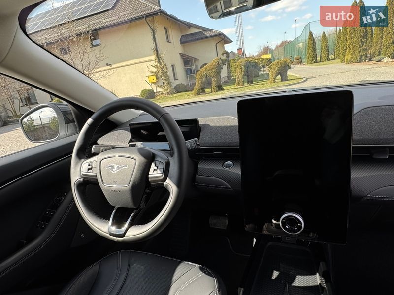 Позашляховик / Кросовер Ford Mustang Mach-E 2022 в Жовкві