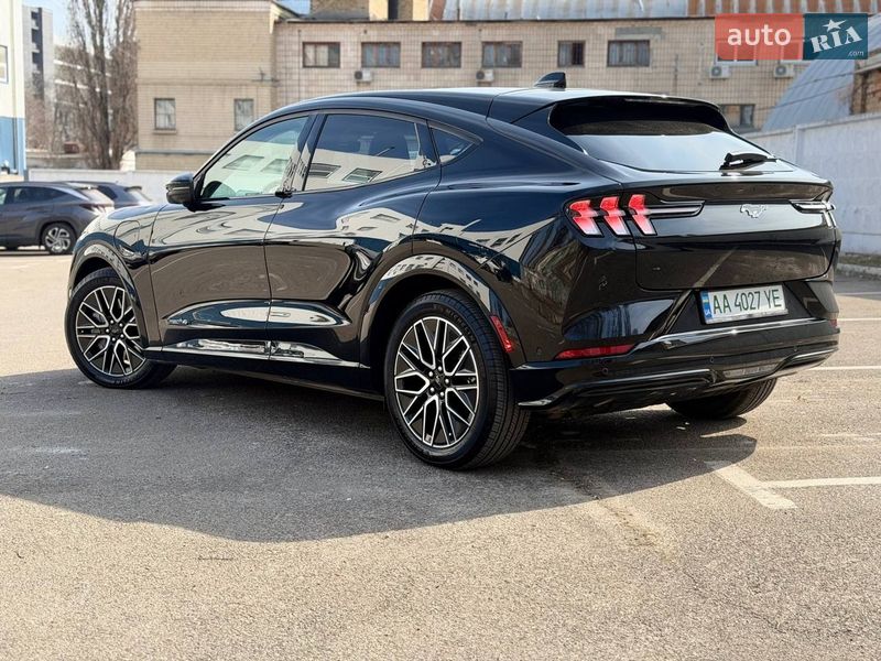 Внедорожник / Кроссовер Ford Mustang Mach-E 2024 в Киеве