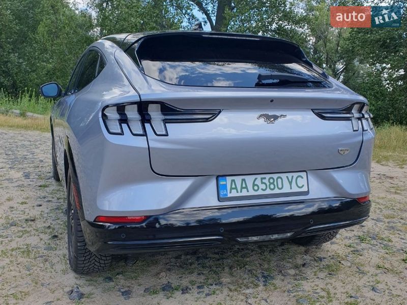 Внедорожник / Кроссовер Ford Mustang Mach-E 2022 в Киеве