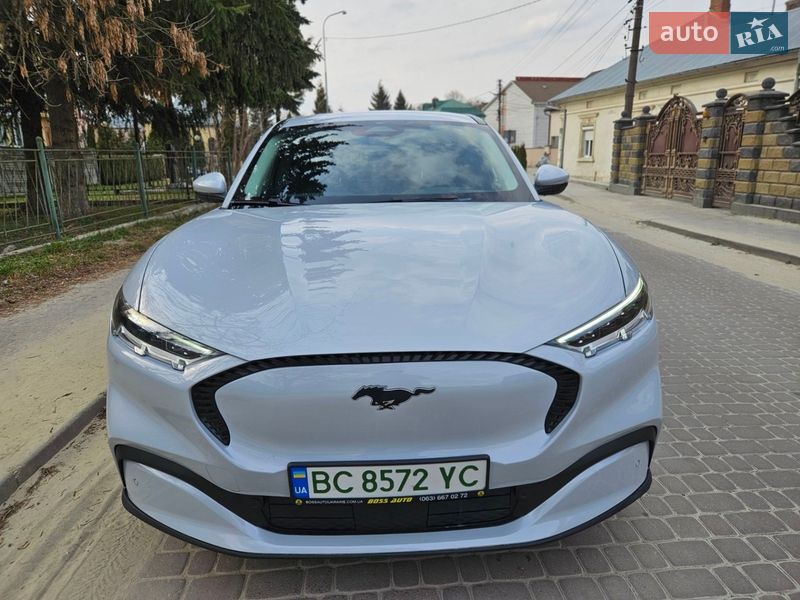 Ford Mustang Mach-E 2022