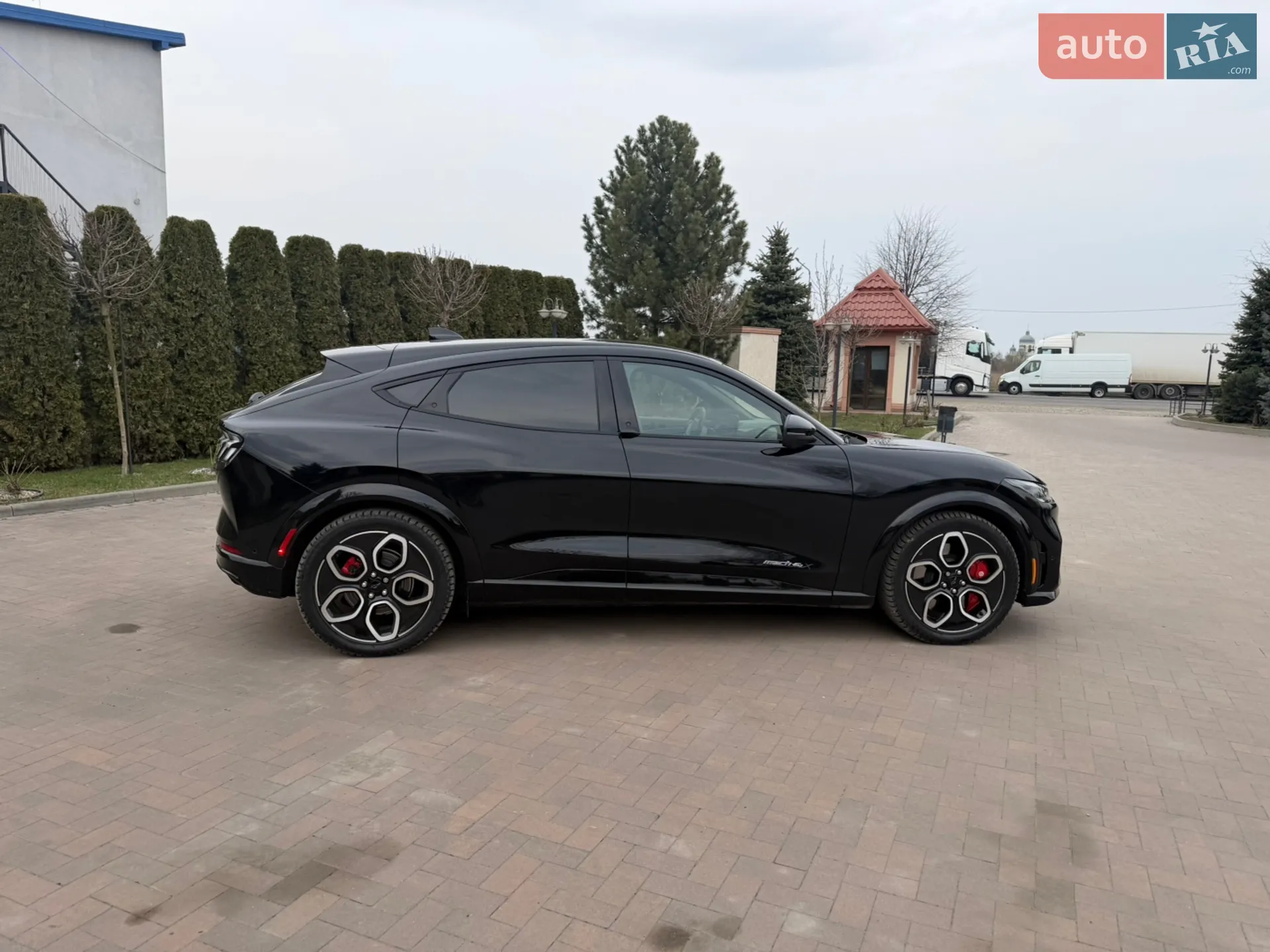 2024 Ford Mustang Mach-E - мініатюра 7
