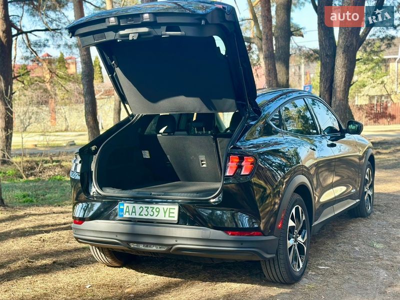 Позашляховик / Кросовер Ford Mustang Mach-E 2024 в Києві