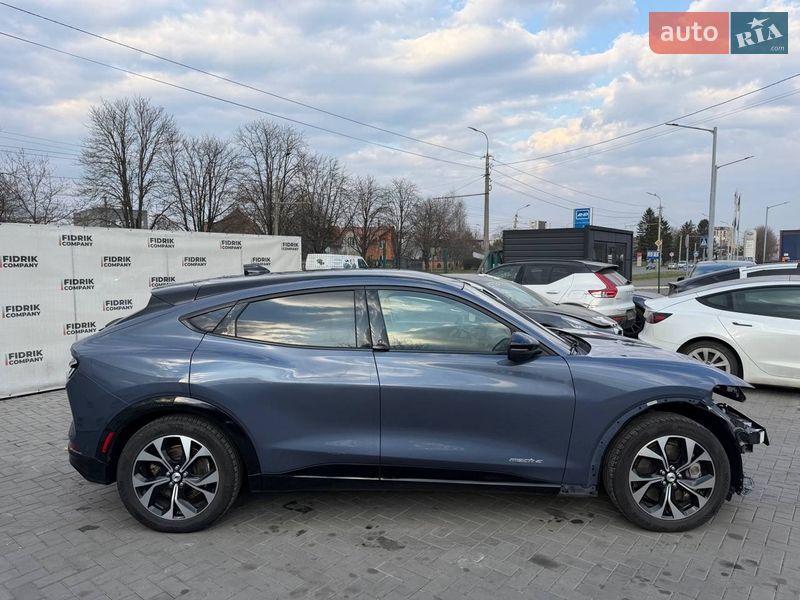 Позашляховик / Кросовер Ford Mustang Mach-E 2021 в Луцьку