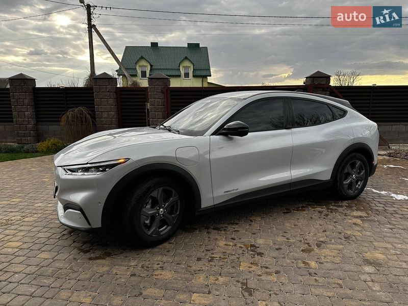 Позашляховик / Кросовер Ford Mustang Mach-E 2023 в Луцьку