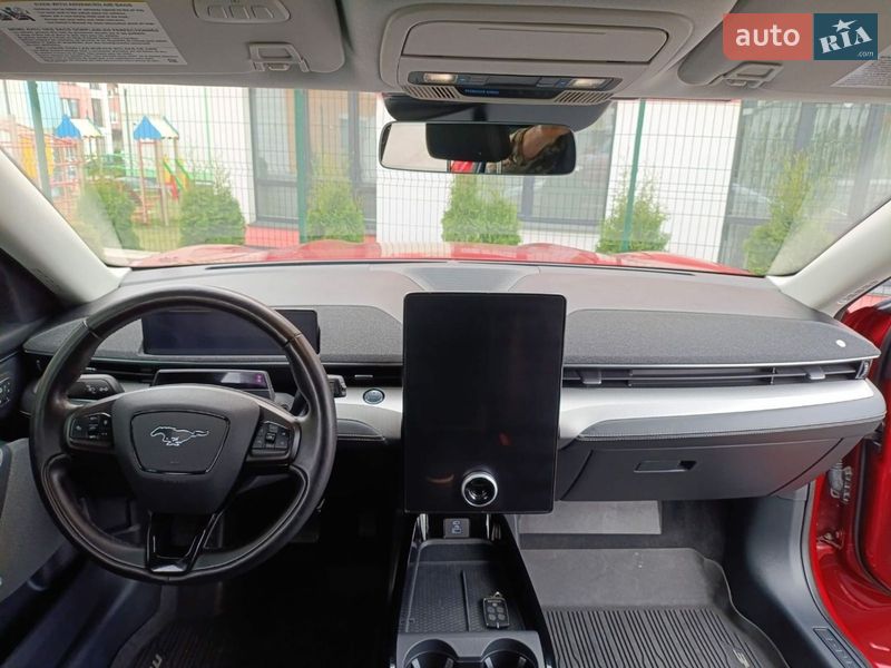 Позашляховик / Кросовер Ford Mustang Mach-E 2022 в Рівному фото 19 Позашляховик / Кросовер Ford Mustang Mach-E 2022 в Рівному