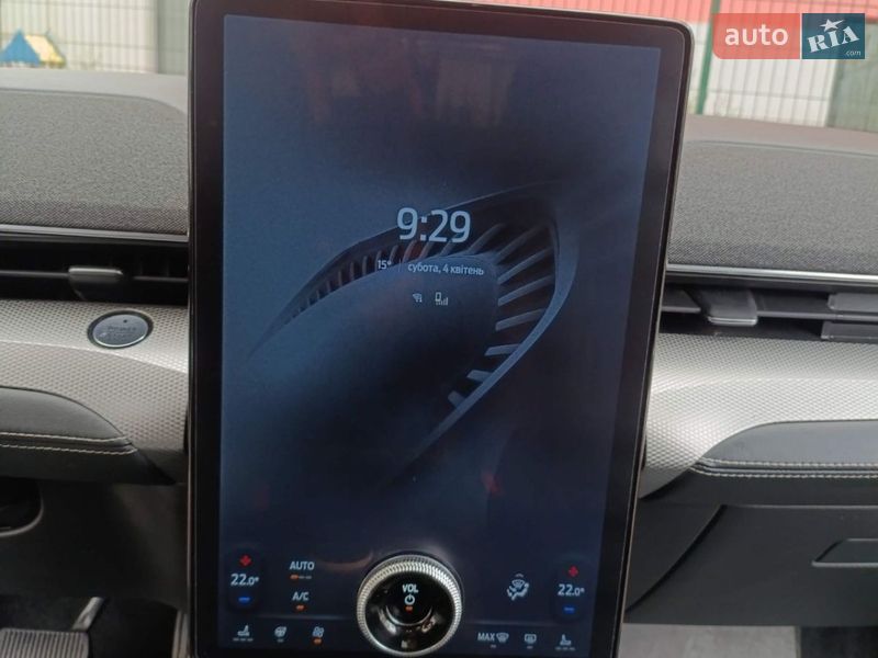 Позашляховик / Кросовер Ford Mustang Mach-E 2022 в Рівному фото 25 Позашляховик / Кросовер Ford Mustang Mach-E 2022 в Рівному