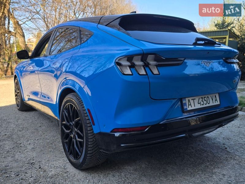 Внедорожник / Кроссовер Ford Mustang Mach-E 2022 в Ивано-Франковске