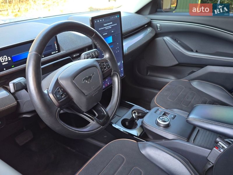 Внедорожник / Кроссовер Ford Mustang Mach-E 2022 в Ивано-Франковске