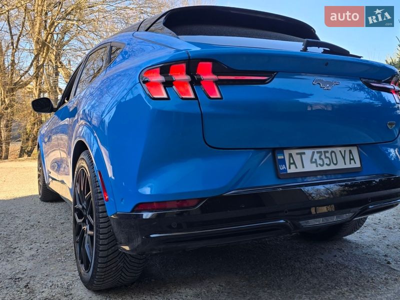 Внедорожник / Кроссовер Ford Mustang Mach-E 2022 в Ивано-Франковске