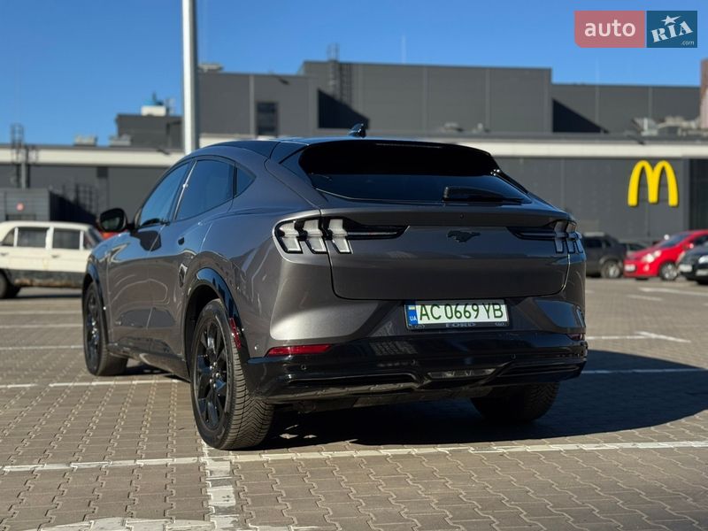 Внедорожник / Кроссовер Ford Mustang Mach-E 2023 в Киеве