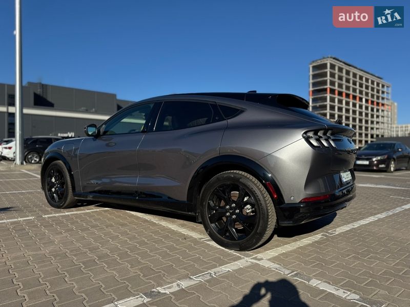 Внедорожник / Кроссовер Ford Mustang Mach-E 2023 в Киеве