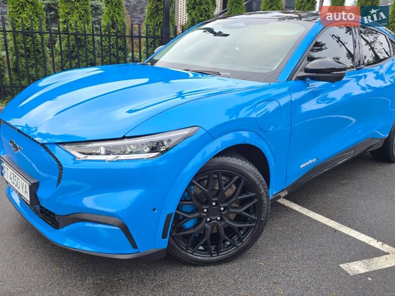 Внедорожник / Кроссовер Ford Mustang Mach-E 2022 в Ивано-Франковске