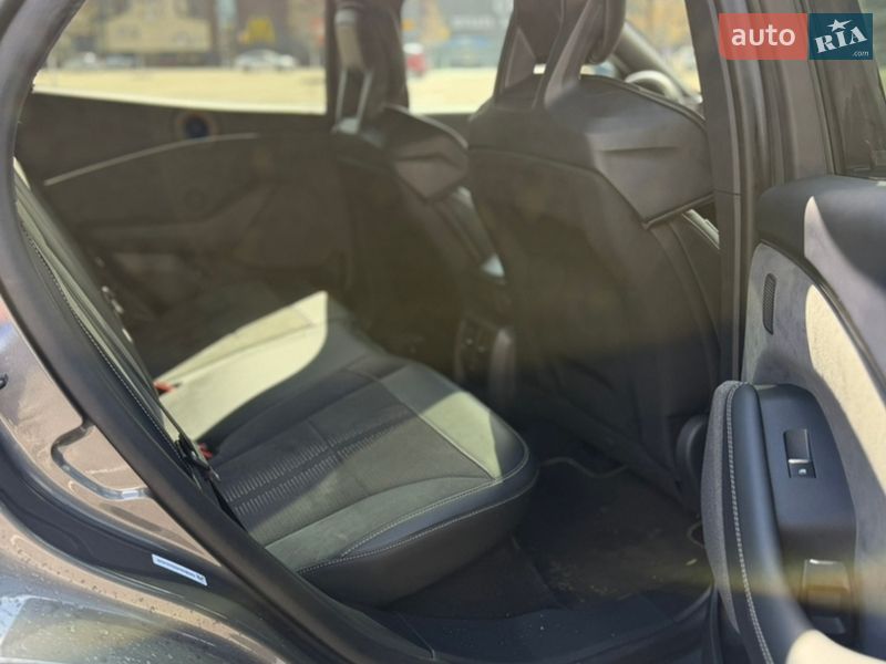 Позашляховик / Кросовер Ford Mustang Mach-E 2023 в Києві фото 22 Позашляховик / Кросовер Ford Mustang Mach-E 2023 в Києві