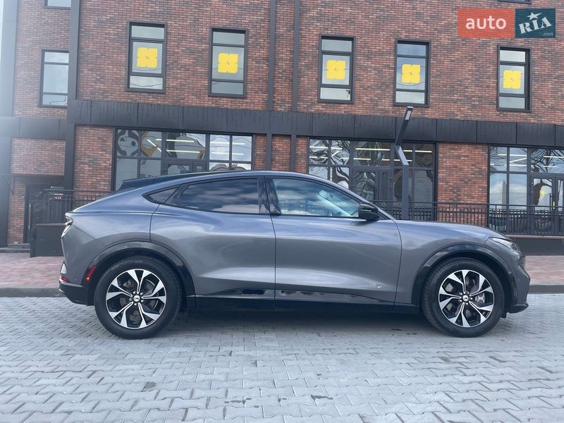 Внедорожник / Кроссовер Ford Mustang Mach-E 2023 в Виннице фото 4 Внедорожник / Кроссовер Ford Mustang Mach-E 2023 в Виннице