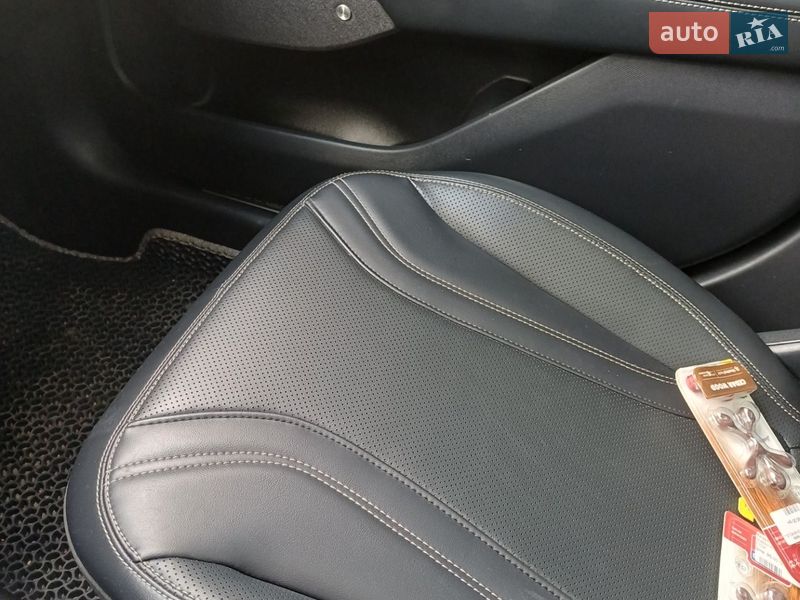 Позашляховик / Кросовер Ford Mustang Mach-E 2021 в Гайвороні фото 43 Позашляховик / Кросовер Ford Mustang Mach-E 2021 в Гайвороні