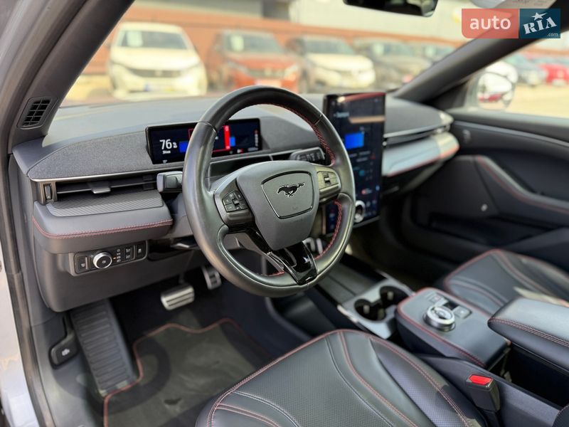 Позашляховик / Кросовер Ford Mustang Mach-E 2022 в Львові фото 12 Позашляховик / Кросовер Ford Mustang Mach-E 2022 в Львові