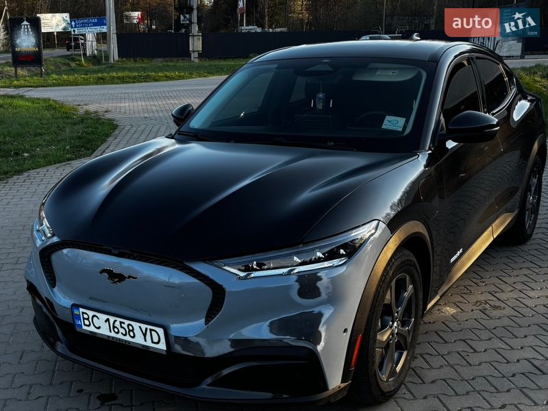 Ford Mustang Mach-E 2022