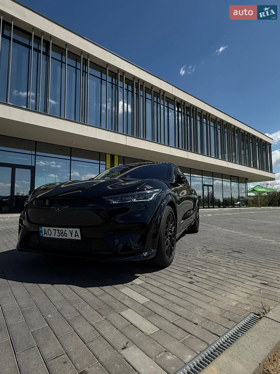 2023 Ford Mustang Mach-E - мініатюра 2