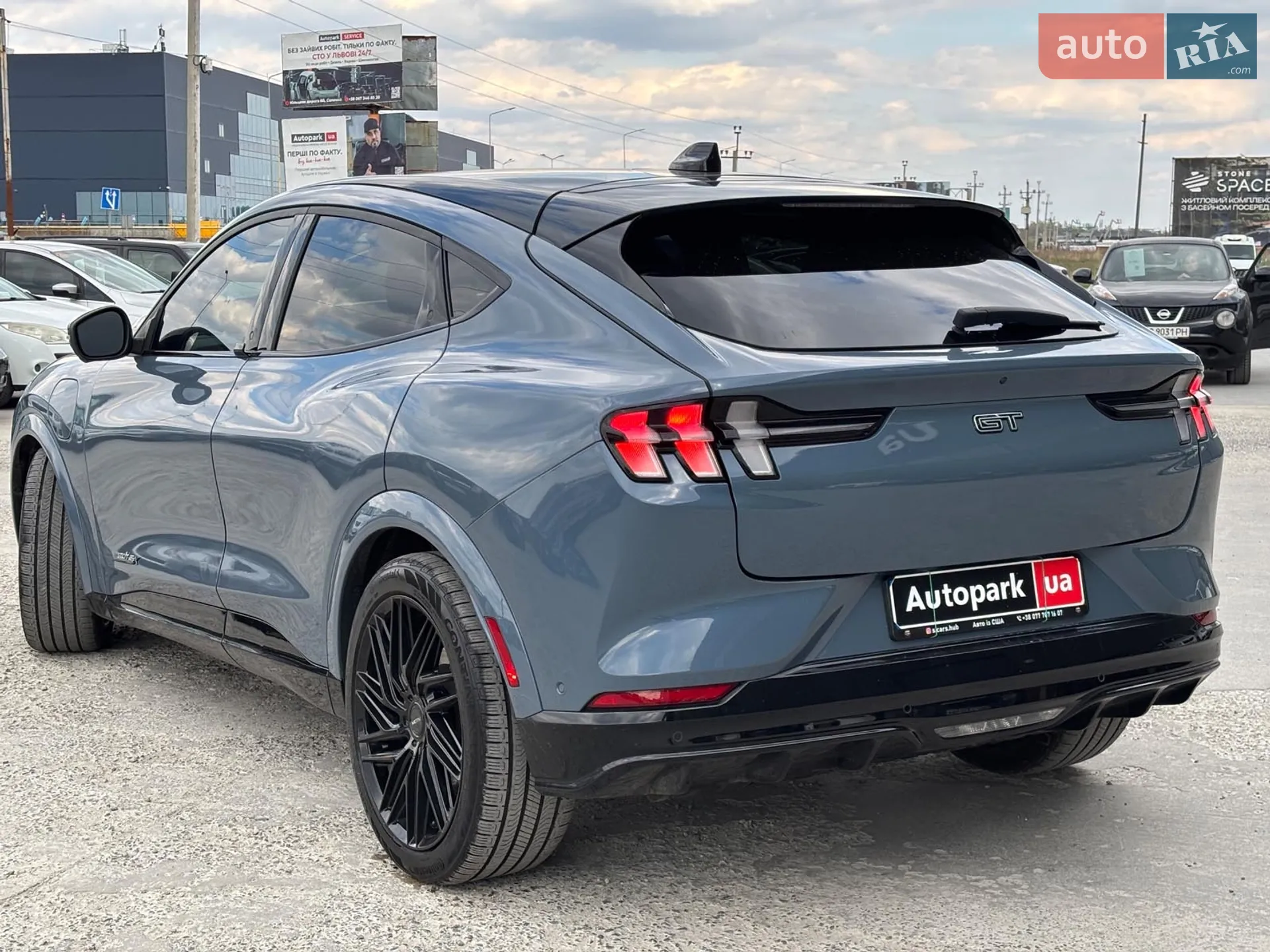 2022 Ford Mustang Mach-E - мініатюра 10