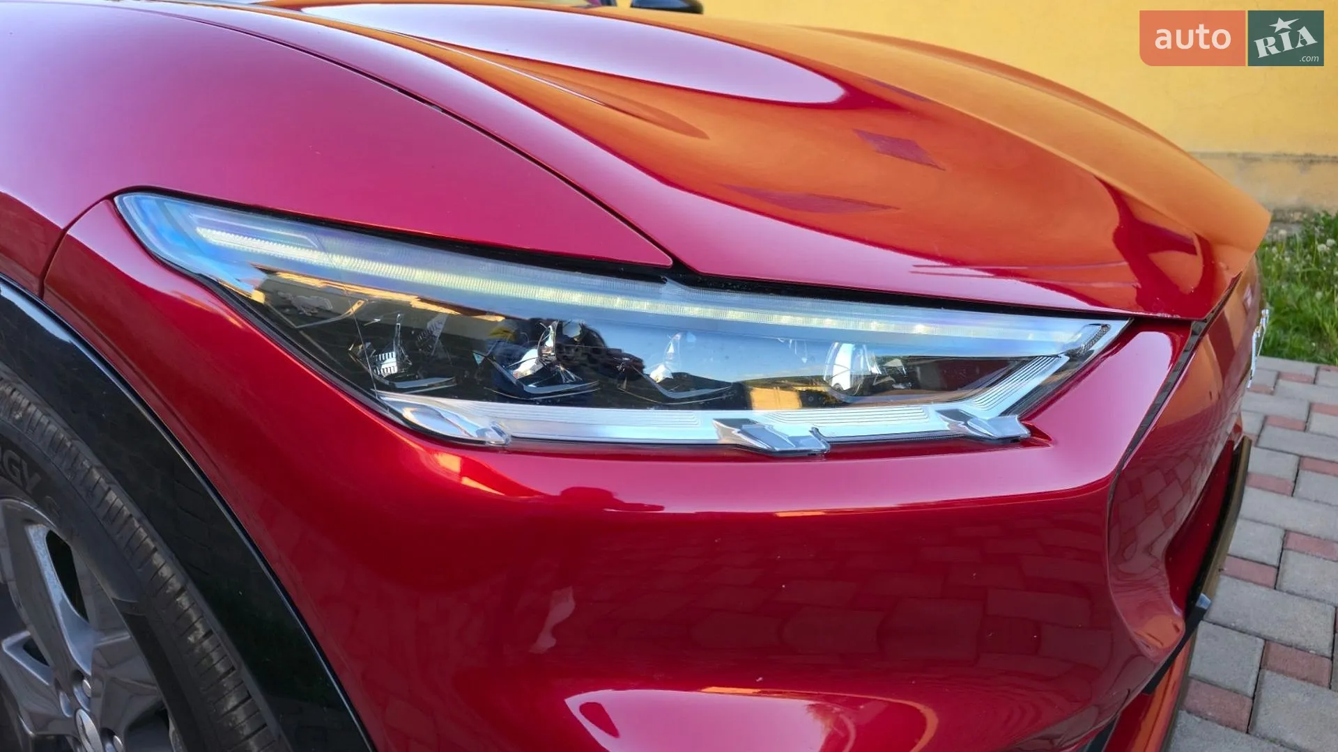 2020 Ford Mustang Mach-E - мініатюра 9