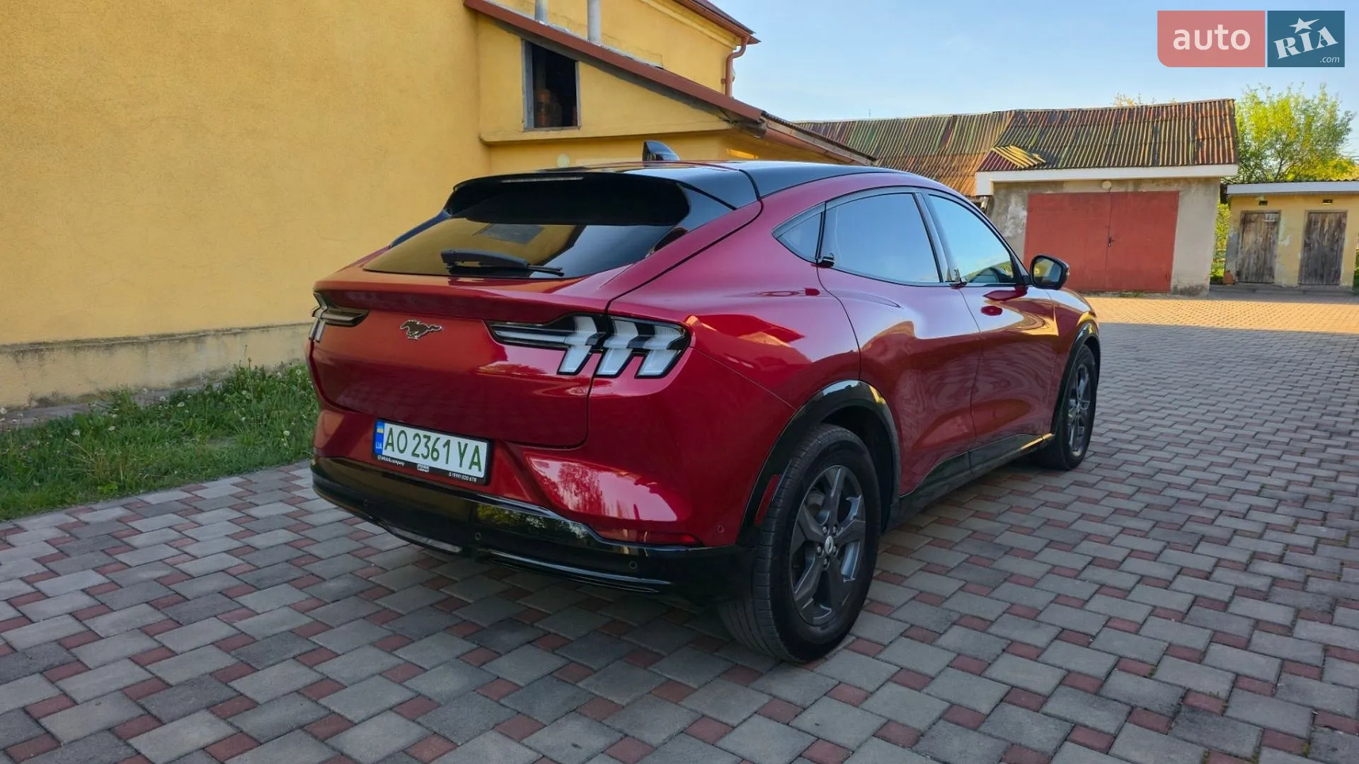 2020 Ford Mustang Mach-E - мініатюра 4
