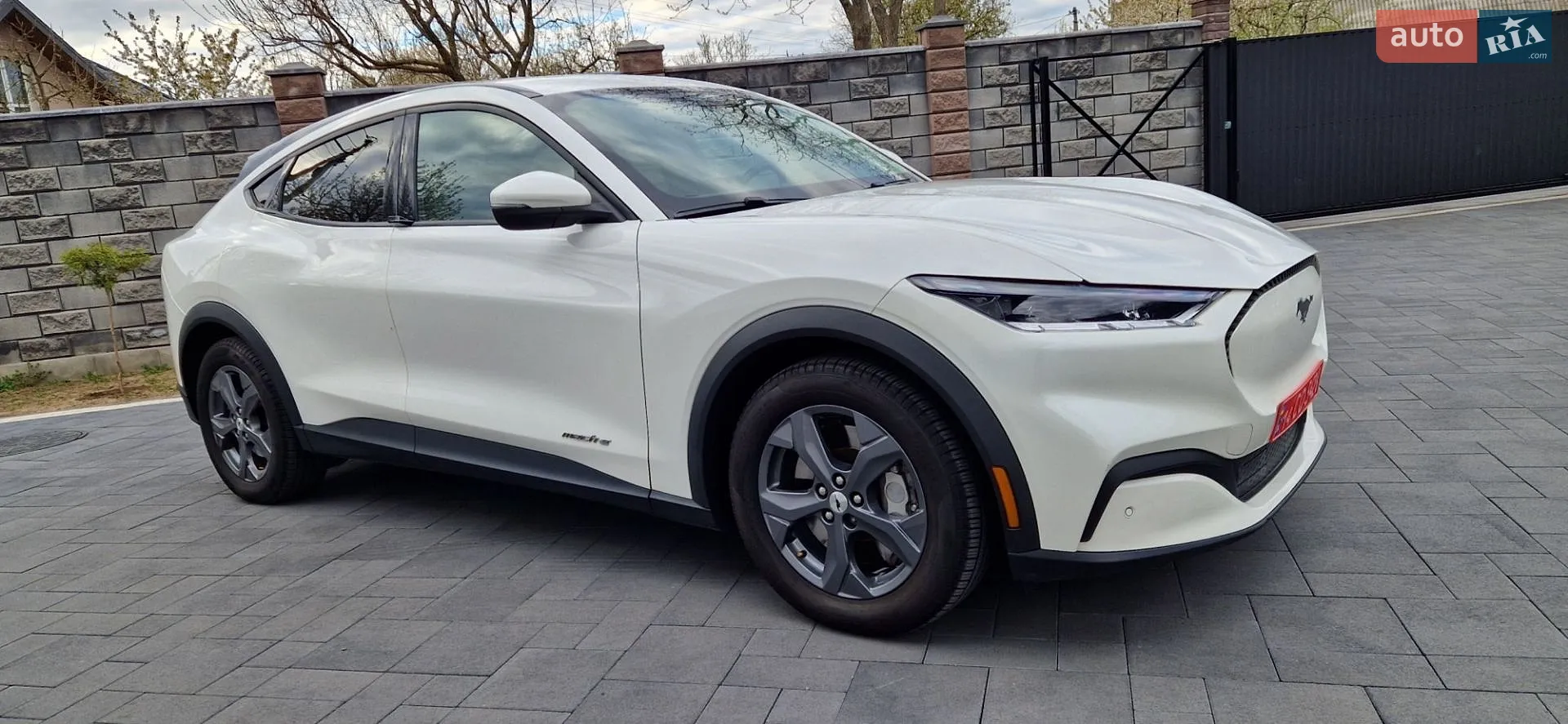 2022 Ford Mustang Mach-E - мініатюра 7
