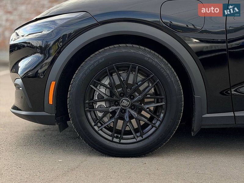 Внедорожник / Кроссовер Ford Mustang Mach-E 2022 в Днепре