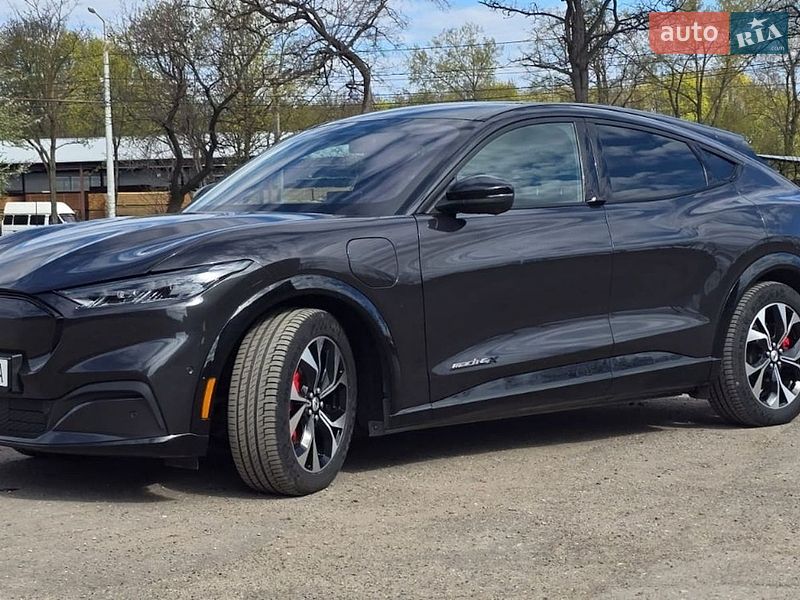 Внедорожник / Кроссовер Ford Mustang Mach-E 2022 в Тернополе