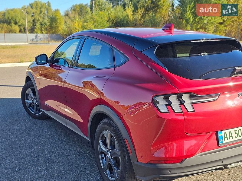Внедорожник / Кроссовер Ford Mustang Mach-E 2021 в Киеве