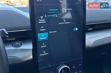 Внедорожник / Кроссовер Ford Mustang Mach-E 2021 в Киеве