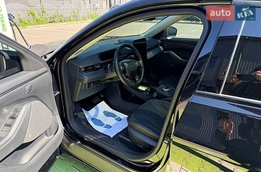 Внедорожник / Кроссовер Ford Mustang Mach-E 2024 в Киеве