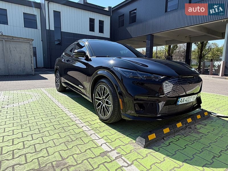 Внедорожник / Кроссовер Ford Mustang Mach-E 2024 в Киеве